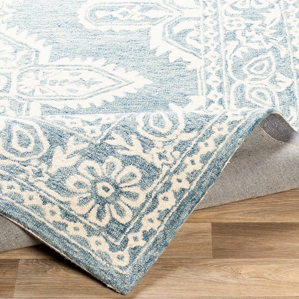 Surya Granada Gnd-2300 Aqua, Dark Blue, Cream Area Rug