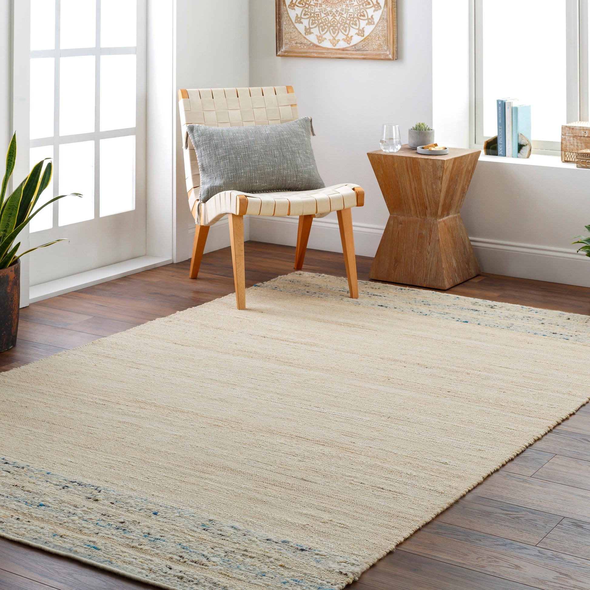 Surya Geneva Gnv-2302 Beige Area Rug