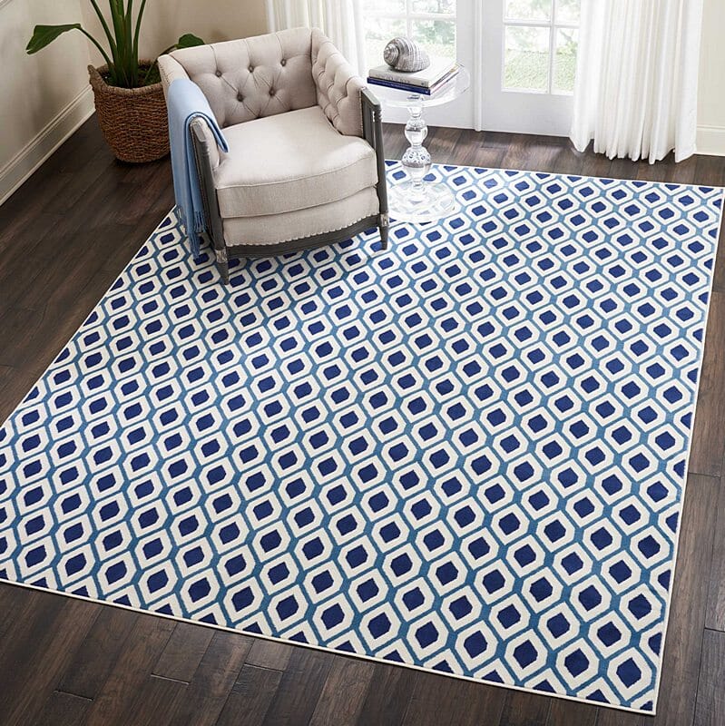 Nourison Grafix Grf22 White / Navy Geometric Area Rug