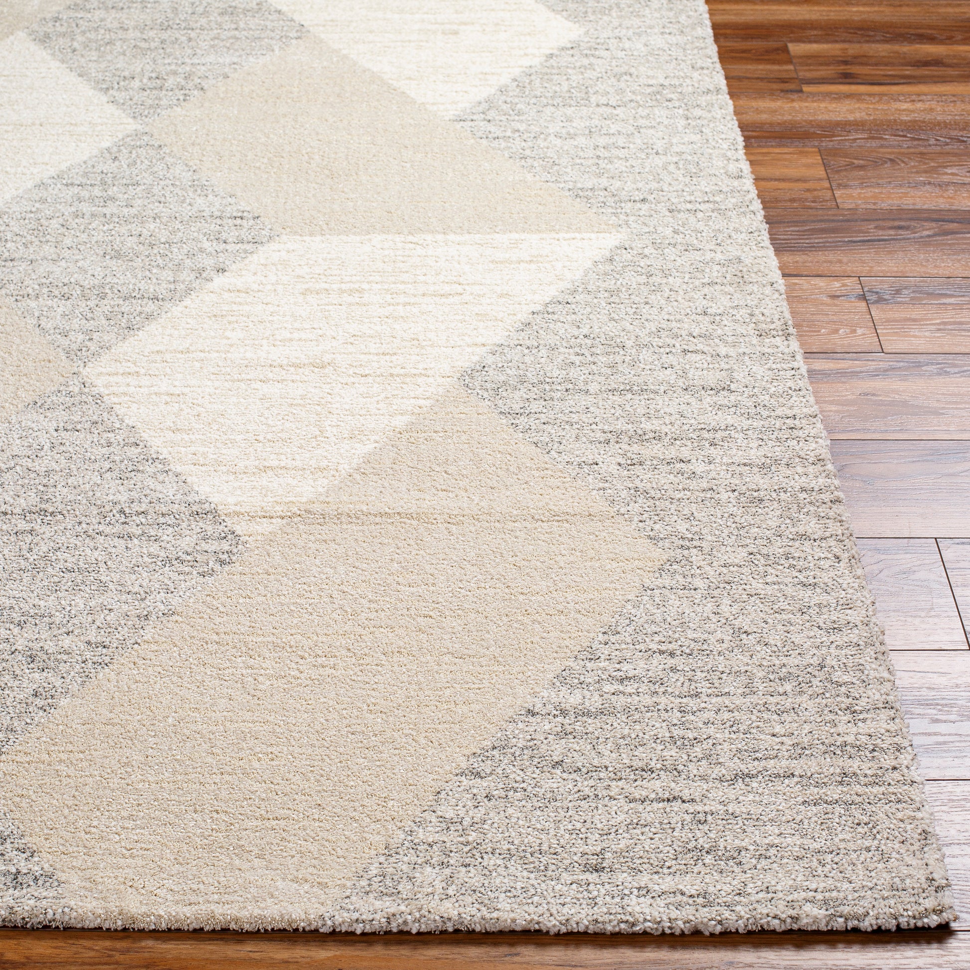 Surya Gavic Gvc-2316 Grey Area Rug