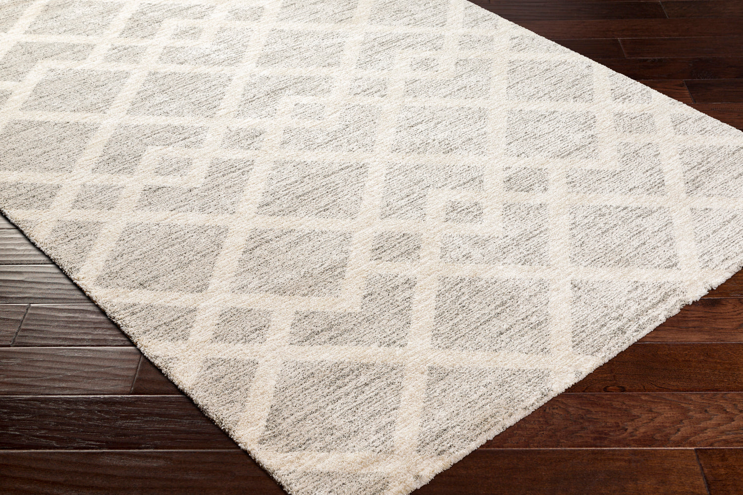 Surya Gavic Gvc-2318 Grey Rug.