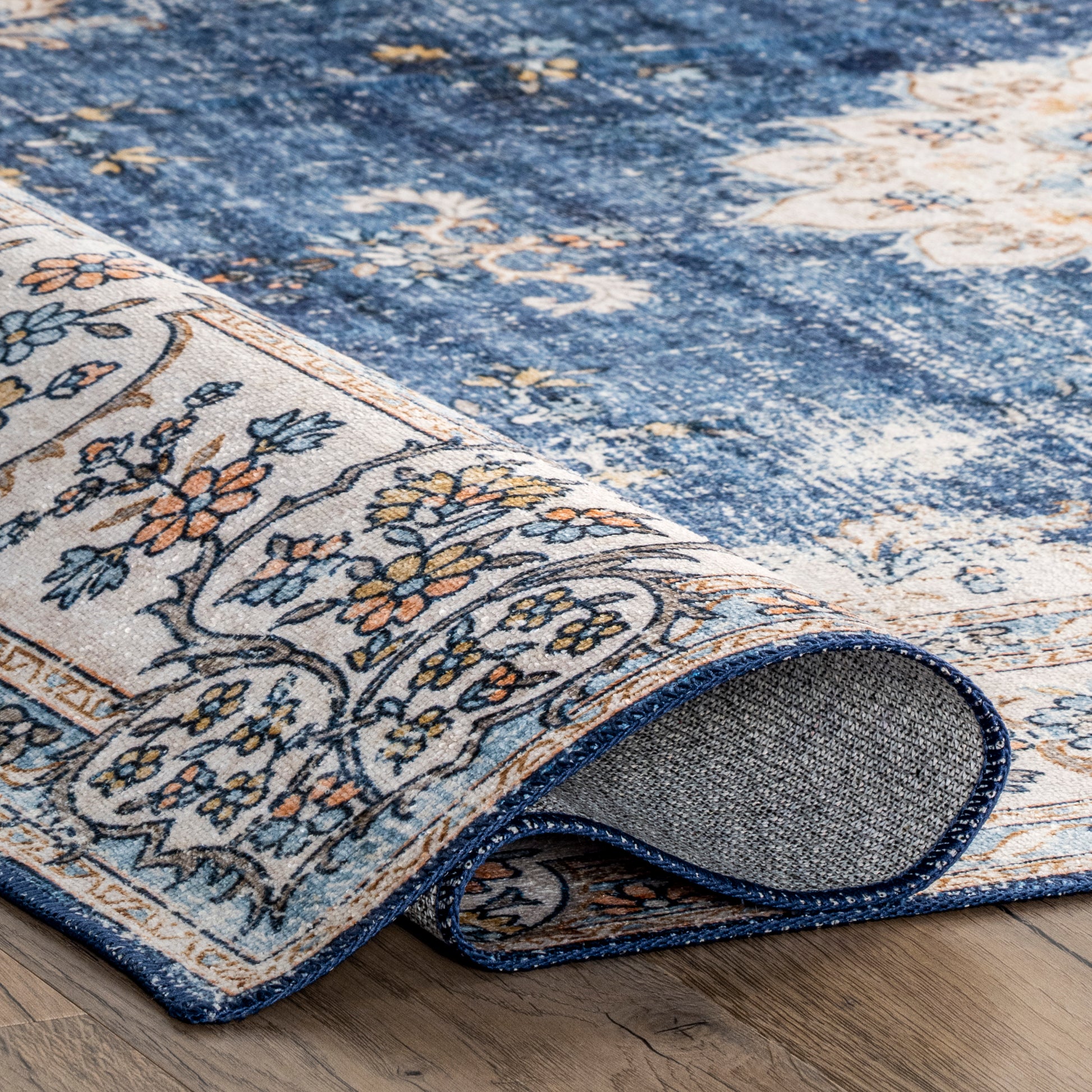 AreaRugs.com Wavaj Nwa1041A Blue Area Rug