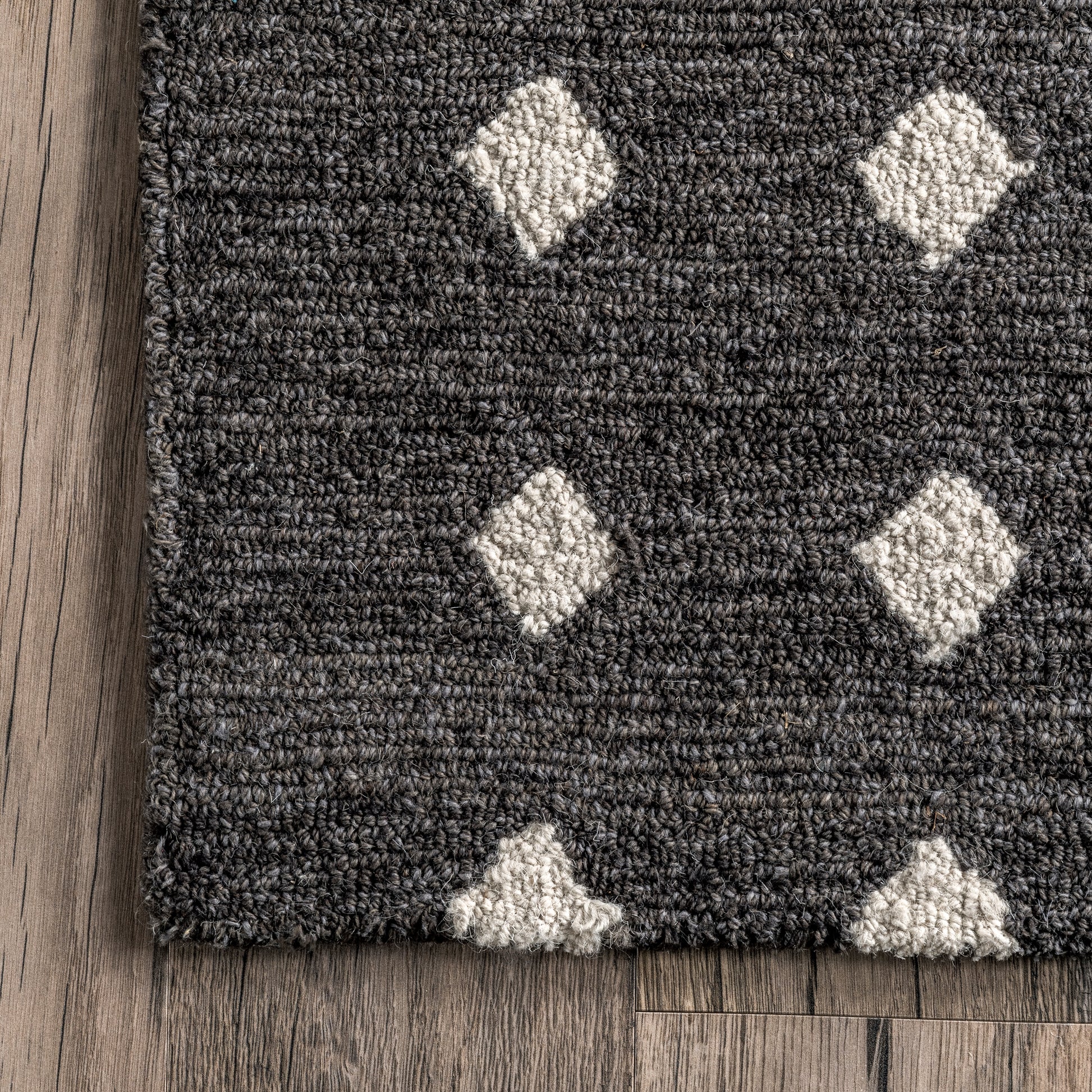 Nuloom Maci Hand Tuftedwool Nma2706A Black Area Rug