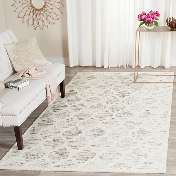 Safavieh Himalaya Him121A Light Brown / Ivory Geometric Area Rug