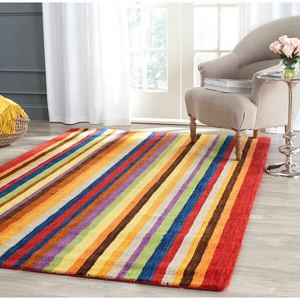 Safavieh Himalaya Him582A Red / Multi Striped Area Rug