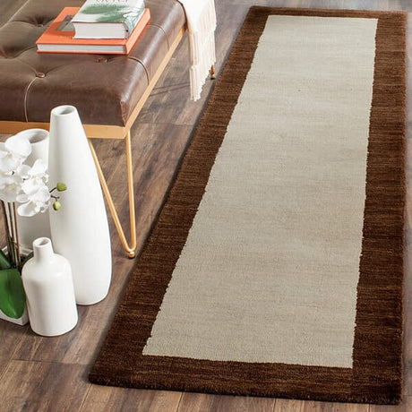 Safavieh Himalaya Him585A Beige / Dark Brown Rugs.