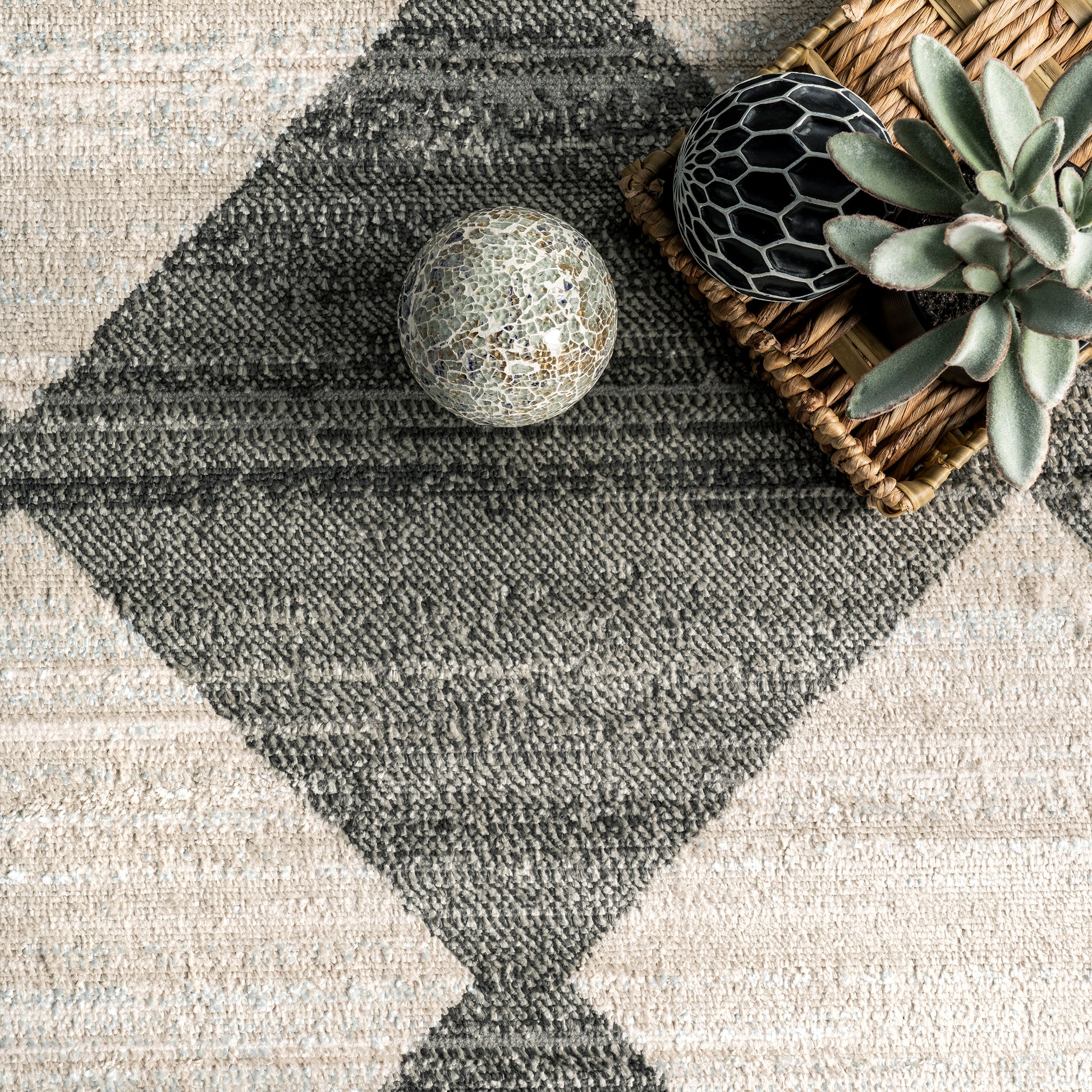 Nuloom Gianna Checker Tile Ngi1605A Gray Area Rug