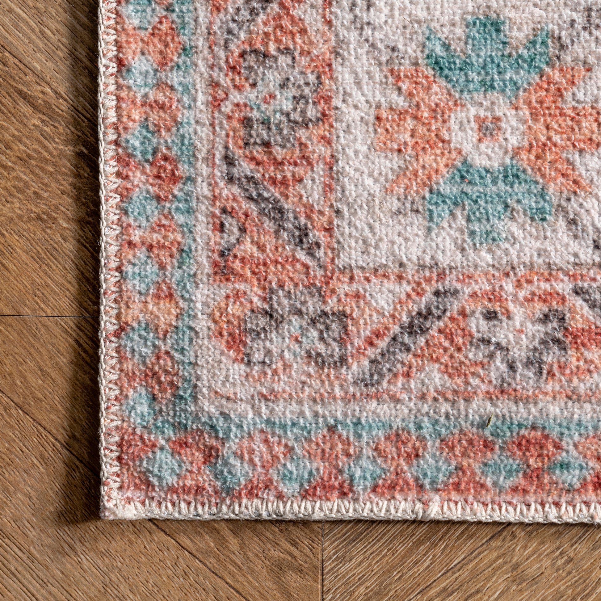 AreaRugs.com Wavaj Nwa1164A Rust Area Rug