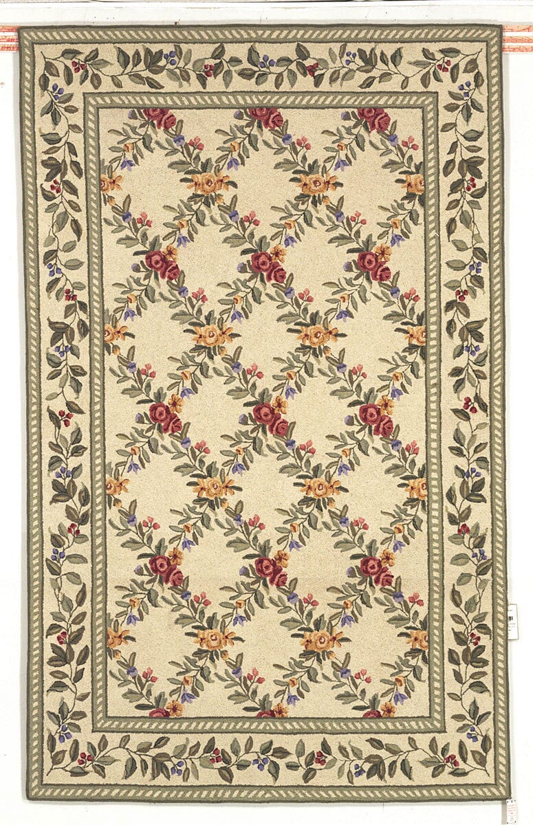 Safavieh Chelsea Hk60A Ivory Floral / Country Area Rug