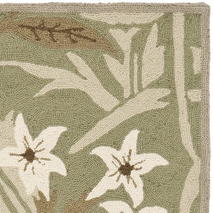 Safavieh Chelsea Hk713A Green / Ivory Floral / Country Area Rug