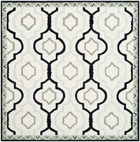 Safavieh Chelsea Hk740A Ivory / Black Geometric Area Rug