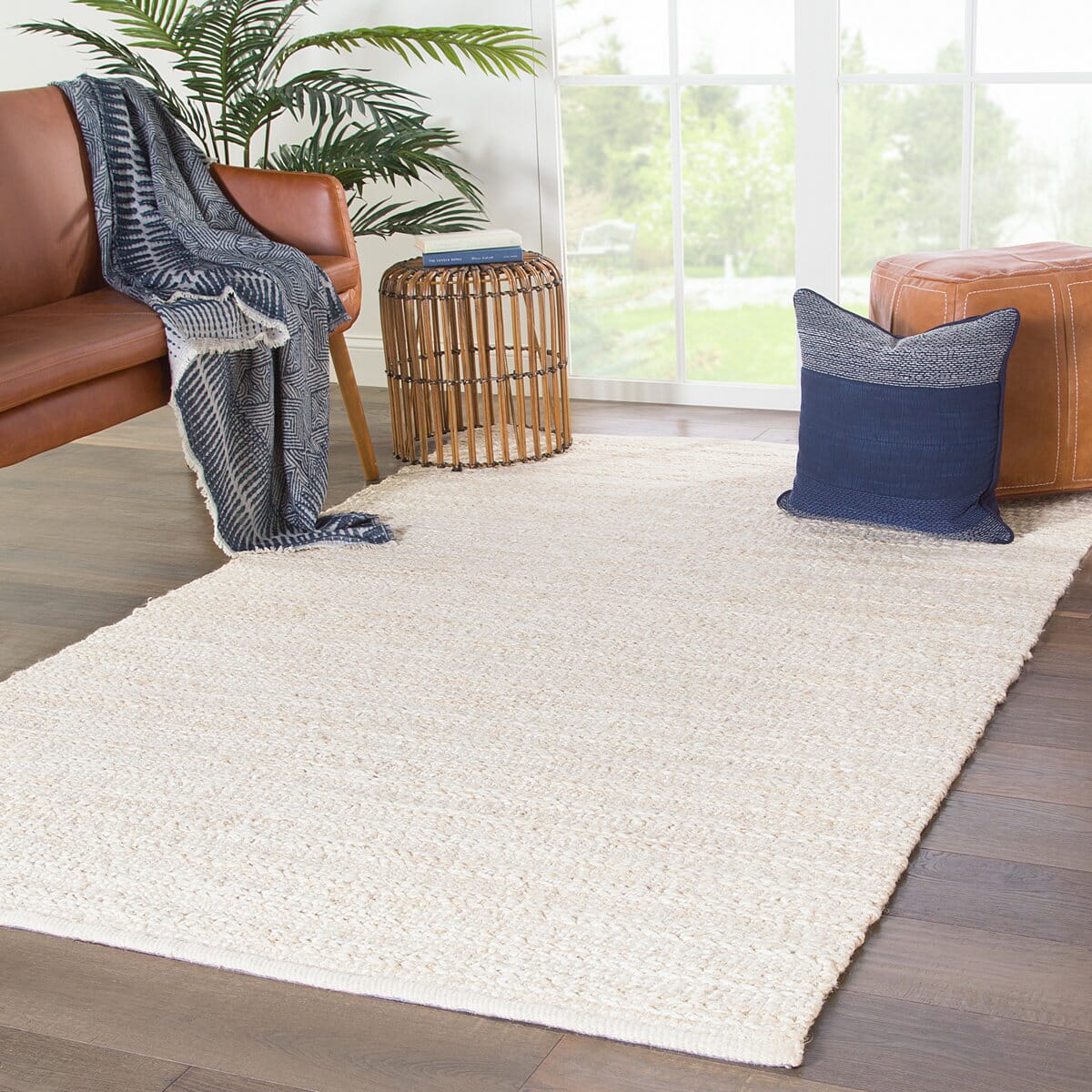 Jaipur Himalaya Canterbury Hm28 White Solid Color Area Rug