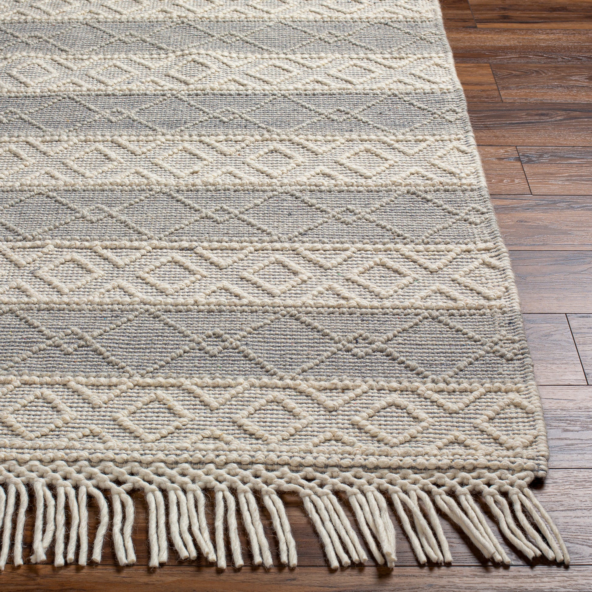 Surya Hemingway Hmg-2308 Grey Area Rug