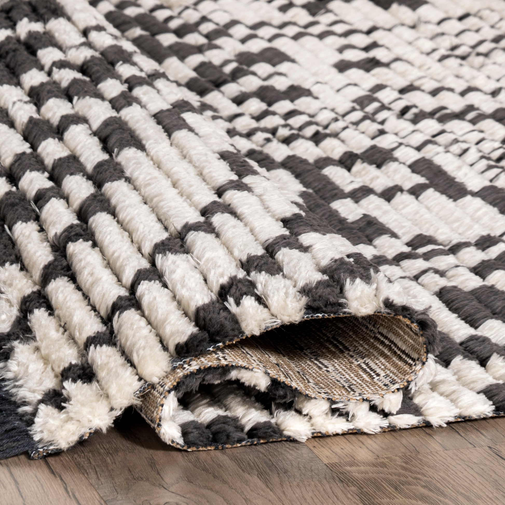 Nuloom Elissa Animal Print Nel1894A Gray Area Rug