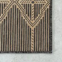 Nuloom Elara Global Inspired Trellis Nel1816A Charcoal Area Rug