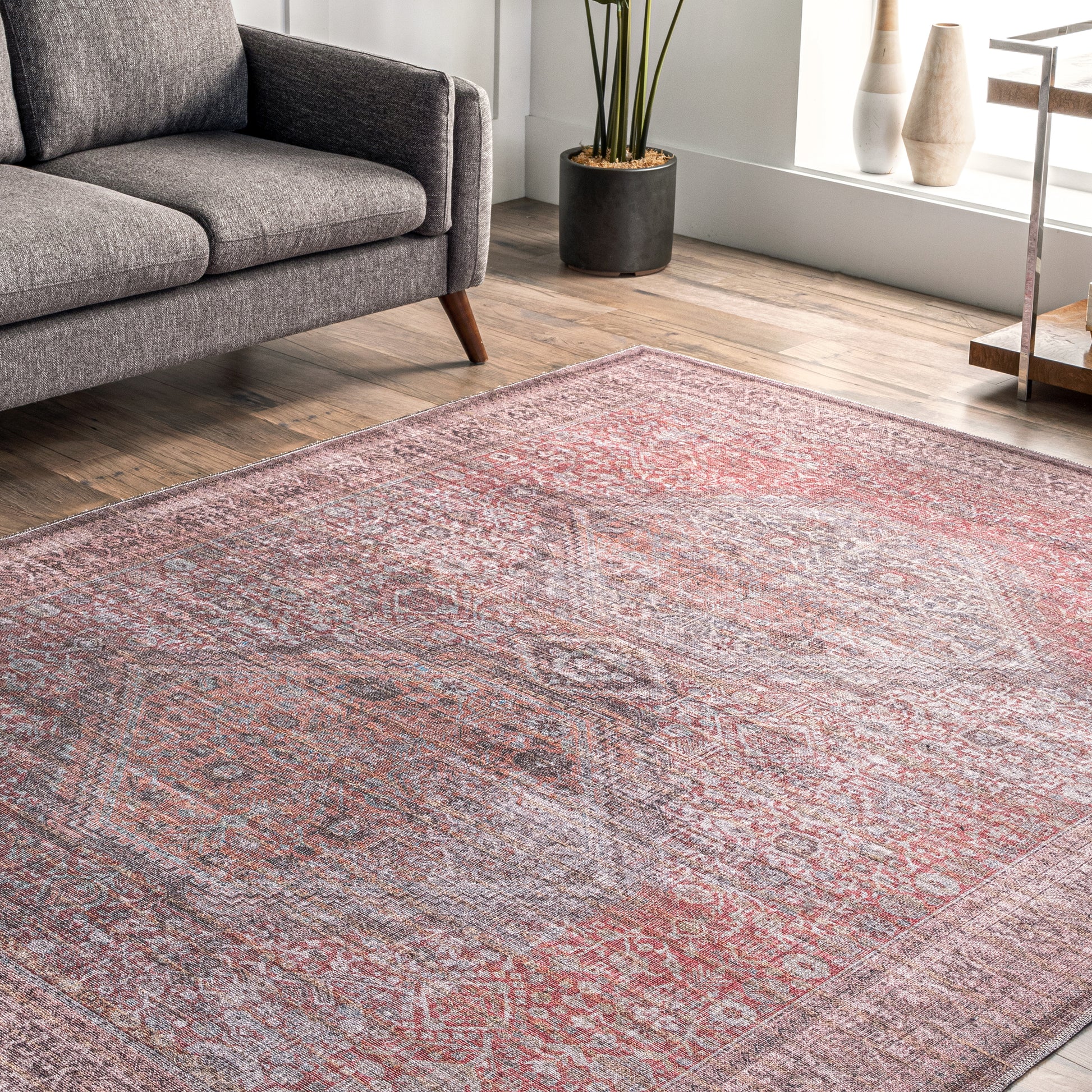 AreaRugs.com Wavaj Nwa1238A Gray Area Rug