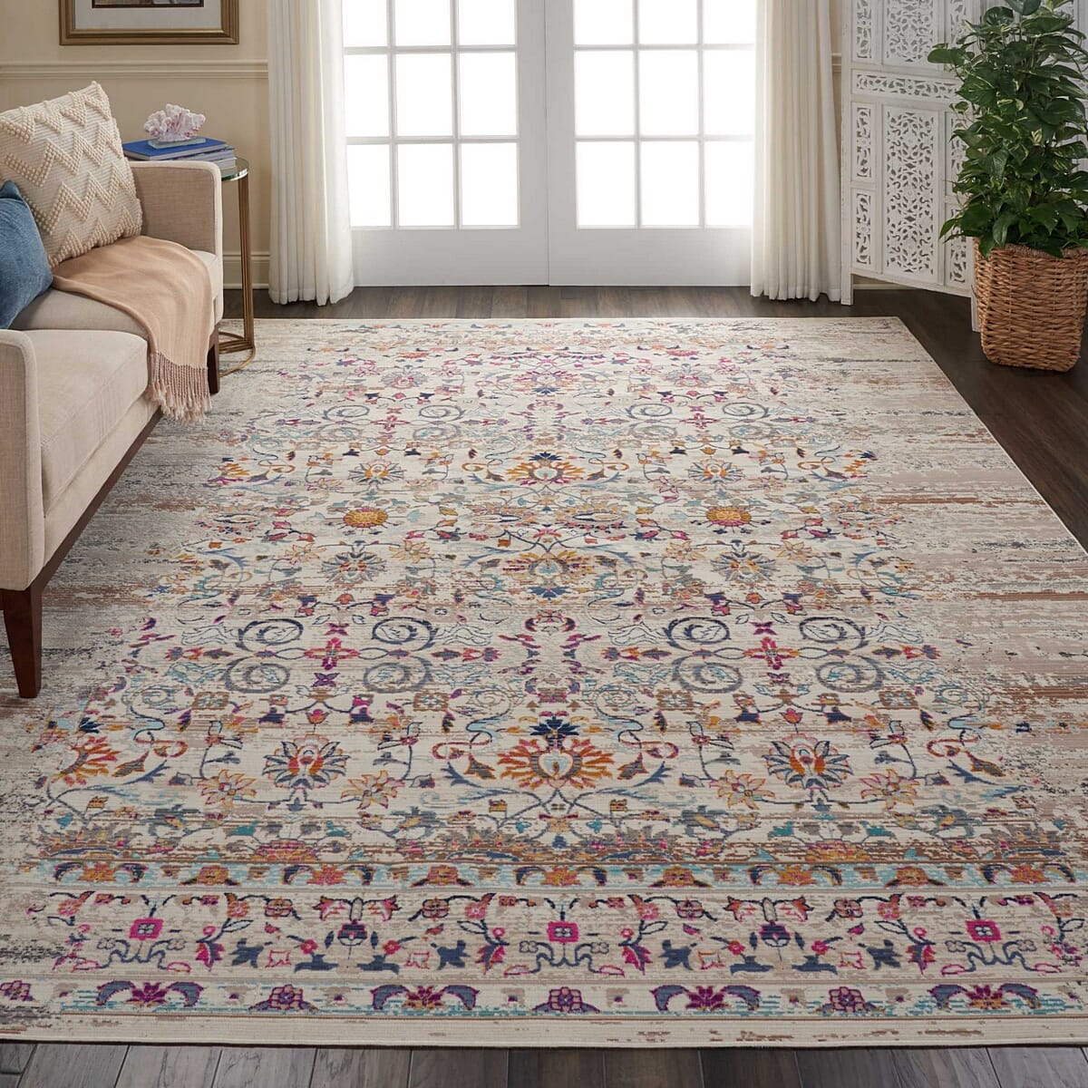 Nourison Vintage Kashan Vka02 Ivory Vintage / Distressed Area Rug