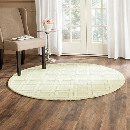 Safavieh Impressions Im313A Lime Geometric Area Rug