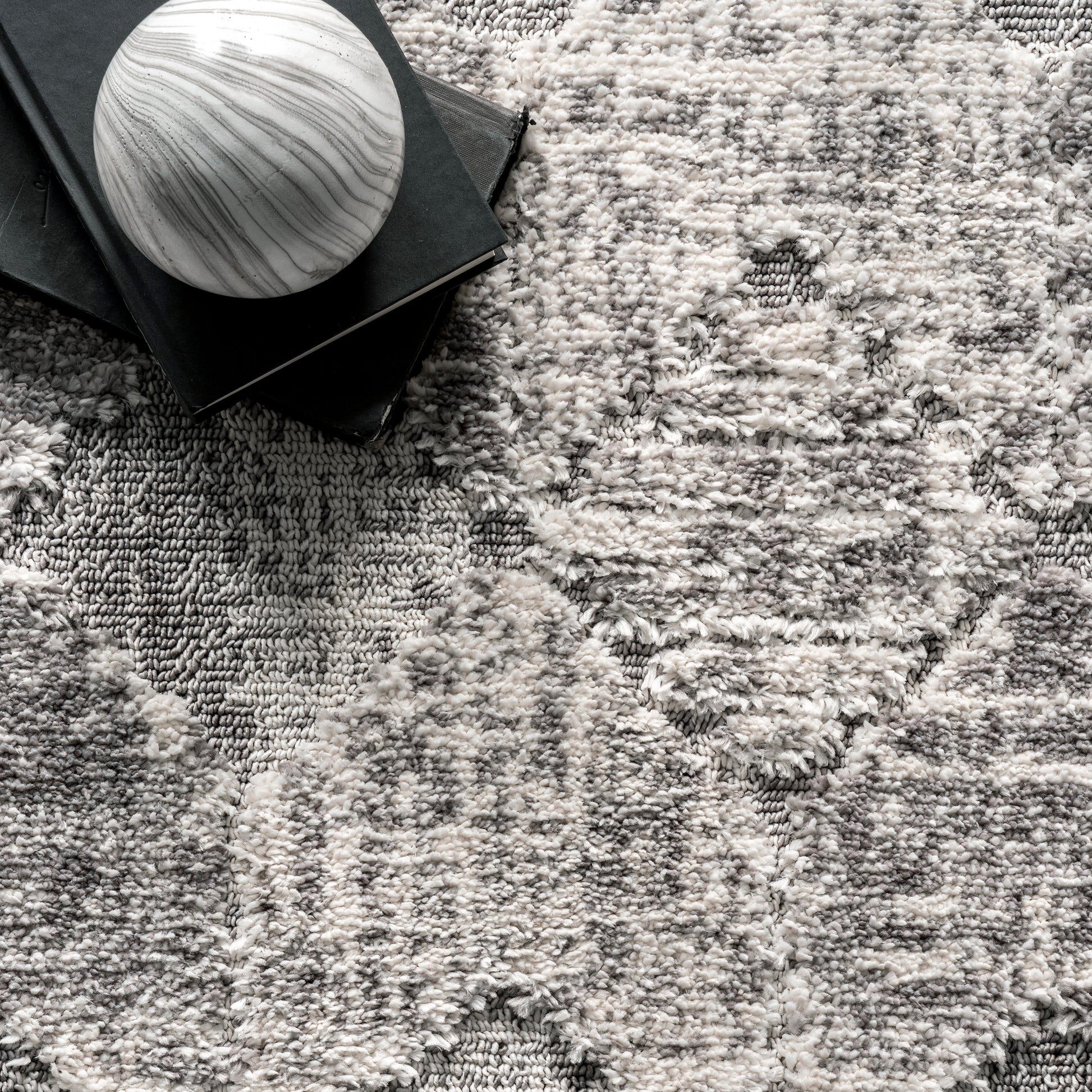 Nuloom Agata Textured Nag2338B Light Gray Area Rug