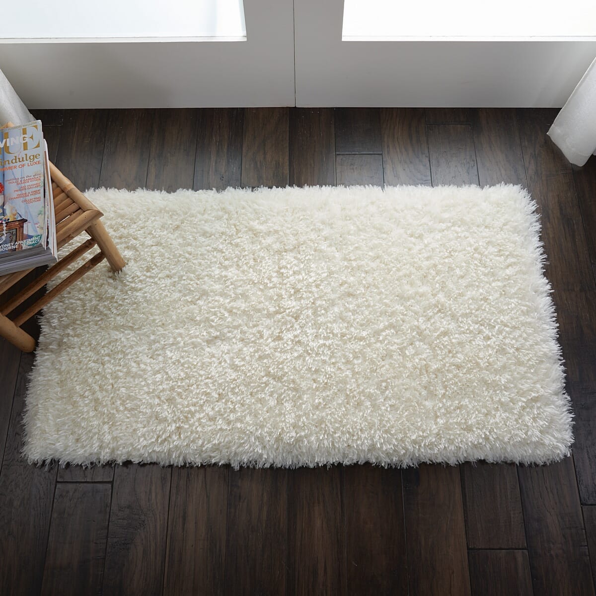 Nourison Luxe Shag Lxs01 White Shag Area Rug