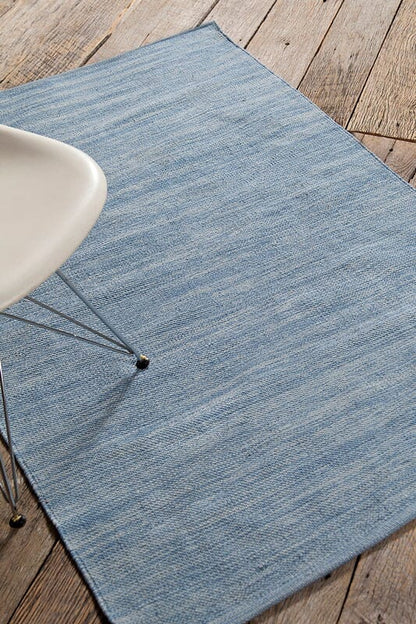 Chandra India ch-ind-7 Blue Solid Color Area Rug