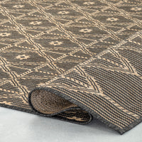 Nuloom Elara Global Inspired Trellis Nel1816A Charcoal Area Rug