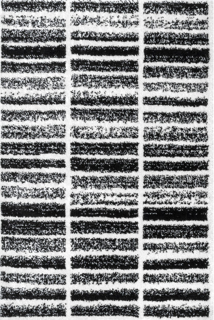 Nuloom Celyn Stripes Cozy Nce1919A Black And White Area Rug