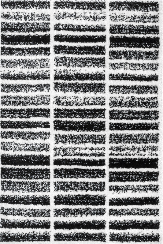 Nuloom Celyn Stripes Cozy Nce1919A Black And White Area Rug