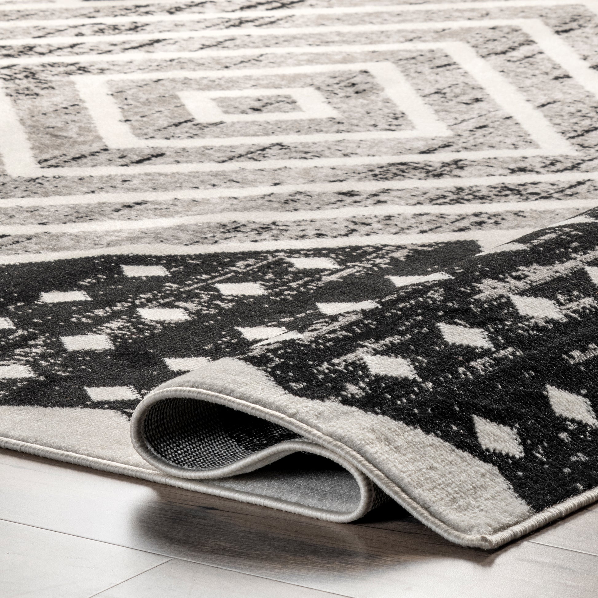 Nuloom Patty Diamonds Npa1735A Gray Area Rug