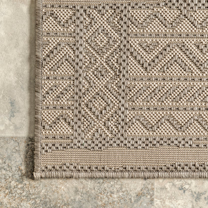 Nuloom Abbey Tribal Nab1799F Light Gray Area Rug