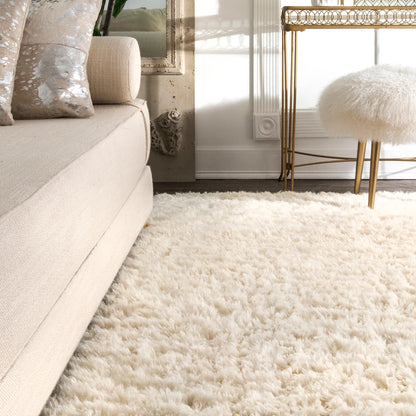 Nuloom Nida Plush Nni2747B Solid Ivory Area Rug