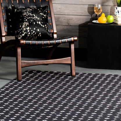 AreaRugs.com Wavaj Nwa1009A Dark Gray Area Rug