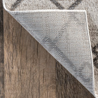 AreaRugs.com Wavaj Nwa1282A Gray Area Rug