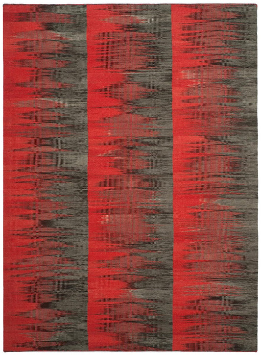 Safavieh Kilim Klm819C Red / Charcoal Area Rug