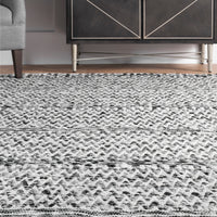 Nuloom Natosha Chevron Nna3586A Silver Area Rug