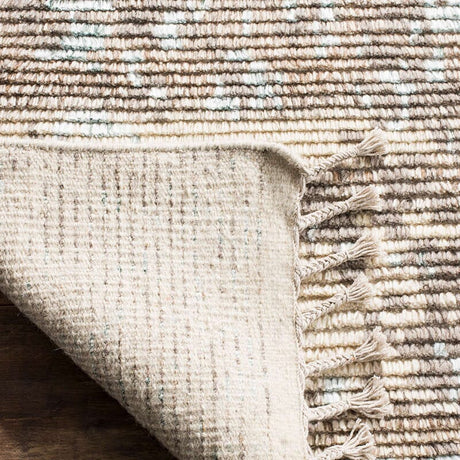 Safavieh Kenya Kny114A Beige / Silver Rugs.