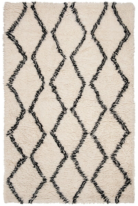 Safavieh Kenya Kny250Z Black / Ivory Rugs.