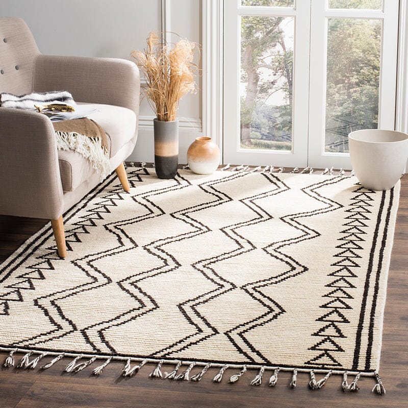 Safavieh Kenya Kny513A Ivory / Black Moroccan Area Rug