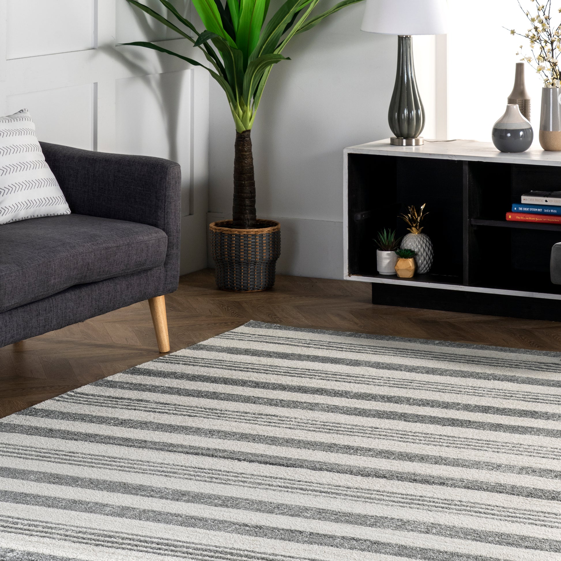 Nuloom Striped Kelsi Nst3221A Gray Area Rug