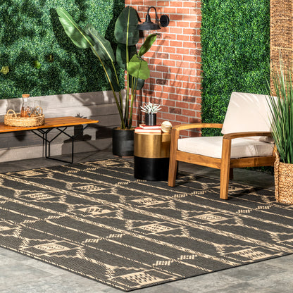 Nuloom Claudia Tribal Ncl1814C Charcoal Area Rug