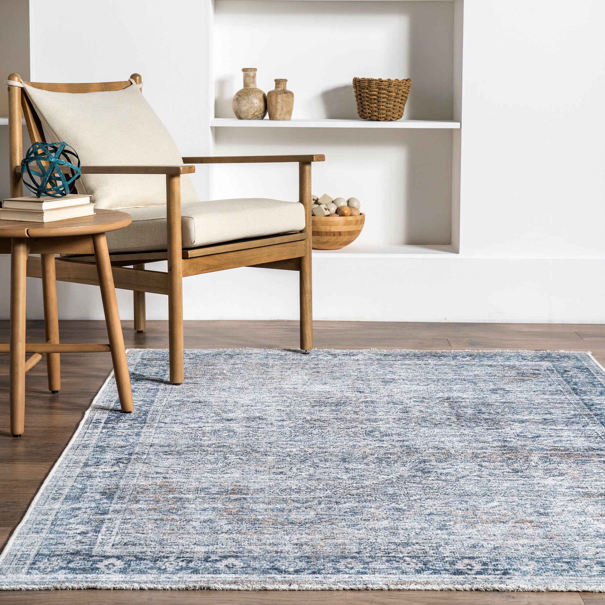 AreaRugs.com Wavaj Nwa1305A Light Blue Area Rug