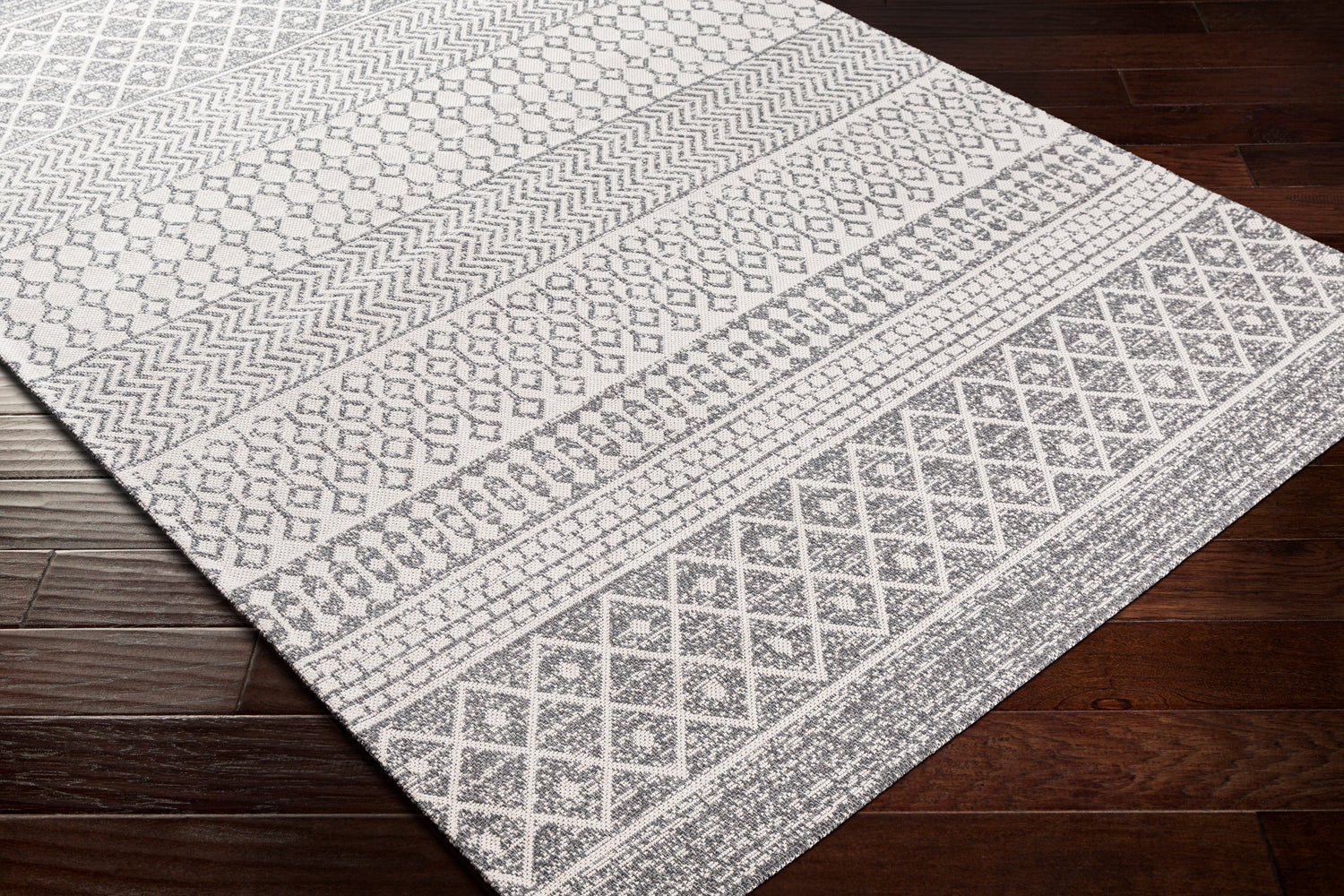 Surya La Casa Lcs-2305 Charcoal, White, Silver Gray Rugs.
