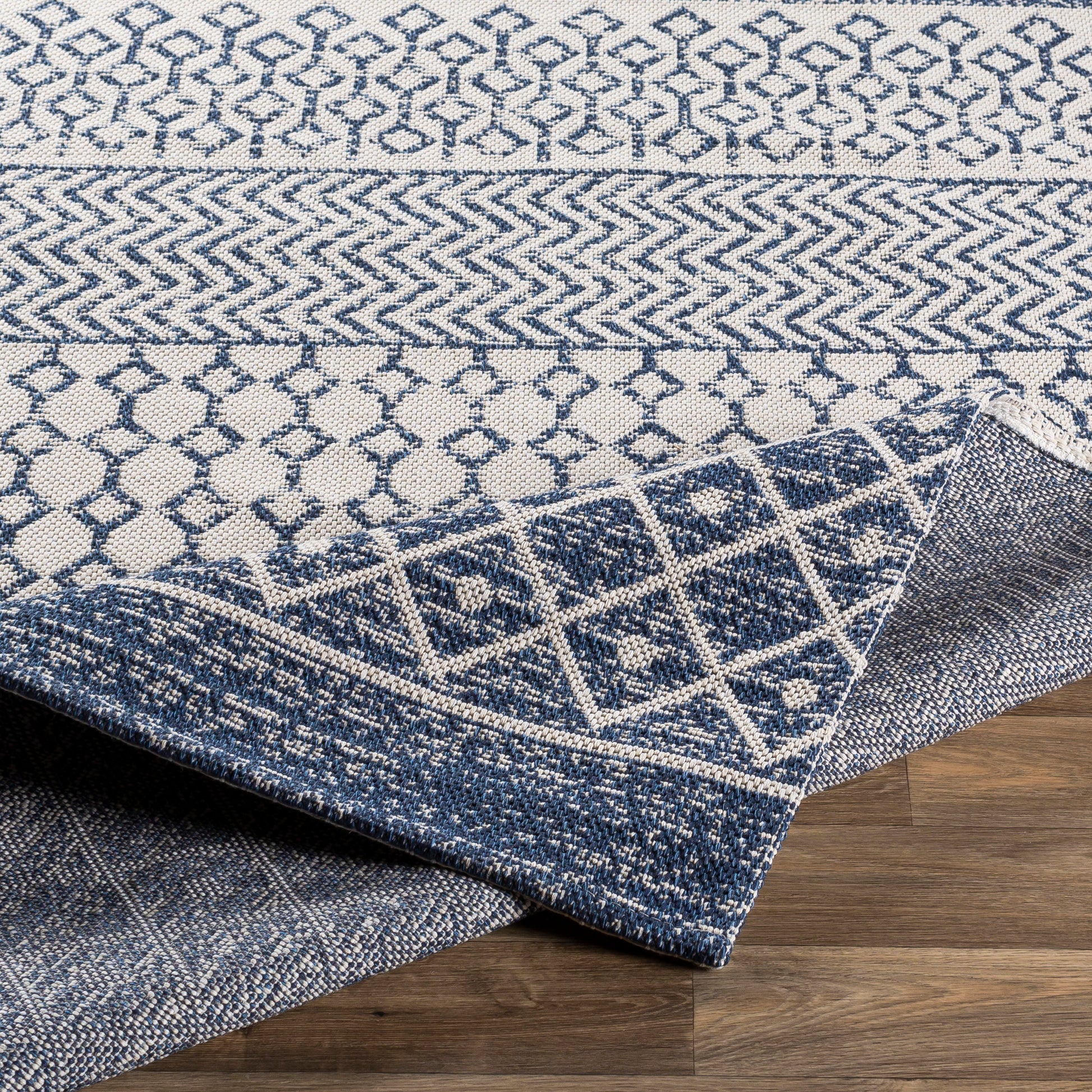 Surya La Casa Lcs-2307 Dark Blue, White, Denim Area Rug