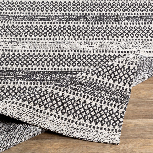 Surya La Casa Lcs-2310 Black, Cream Rugs.