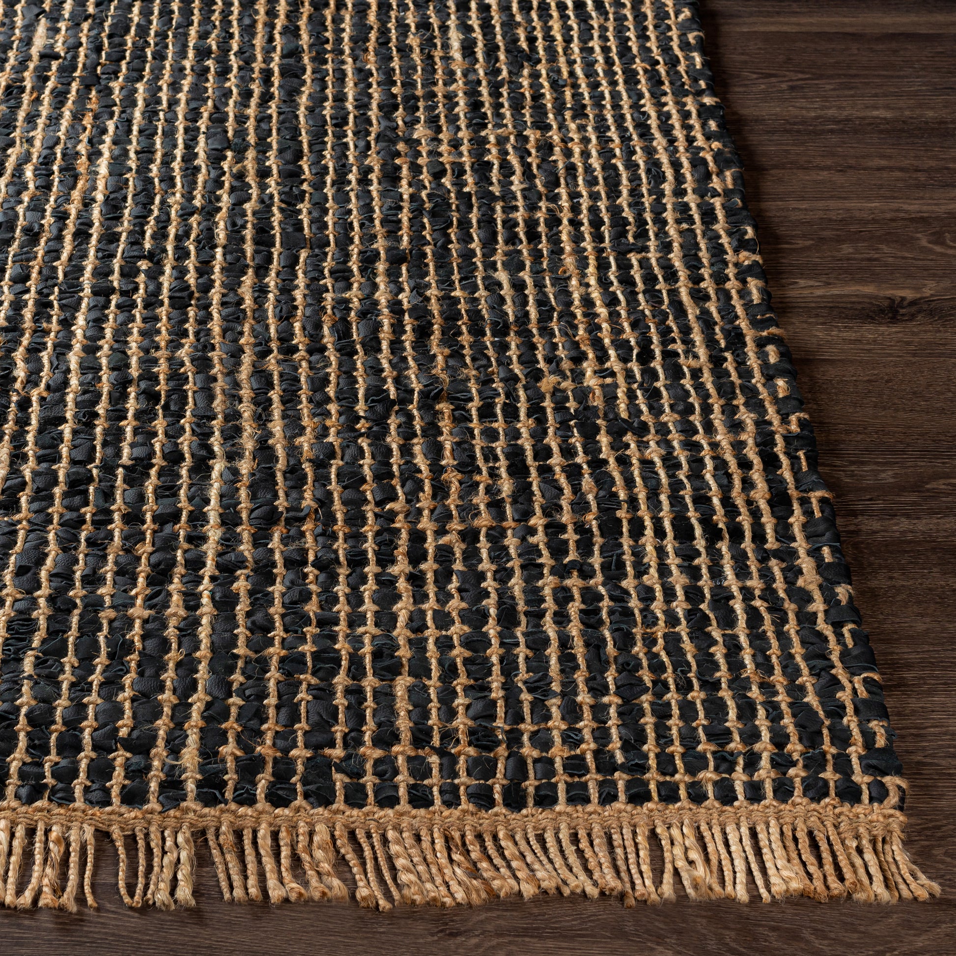 Surya Lexington Lex-2311 Black, Tan Area Rug