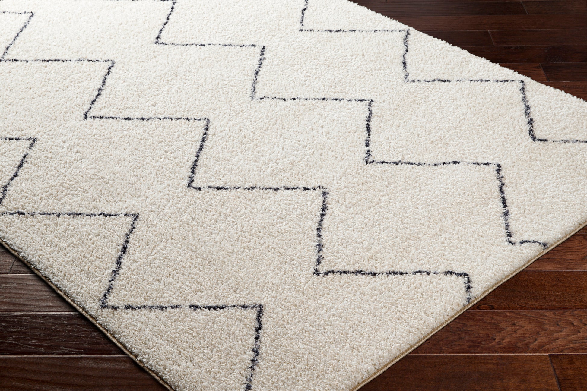 Surya Lykke Lkk-2307 Beige Area Rug