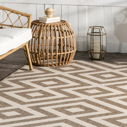 Nuloom Shane Celtic Trellis Nsh2868A Beige Area Rug