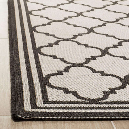 Safavieh Linden Lnd121A Light Grey / Charcoal Geometric Area Rug