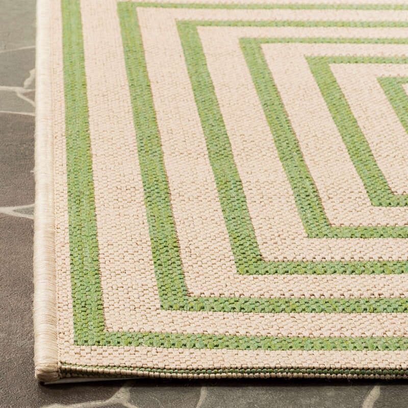 Safavieh Linden Lnd123V Cream / Olive Geometric Area Rug