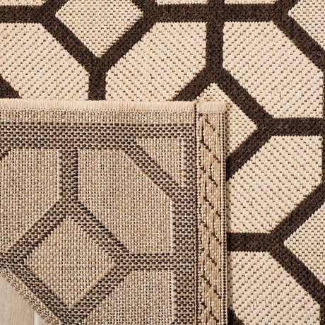 Safavieh Linden Lnd127B Natural / Brown Rugs.